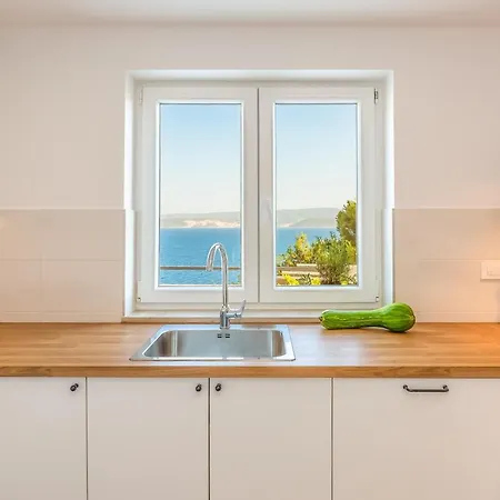 Adris Apartments Omis Exterior photo