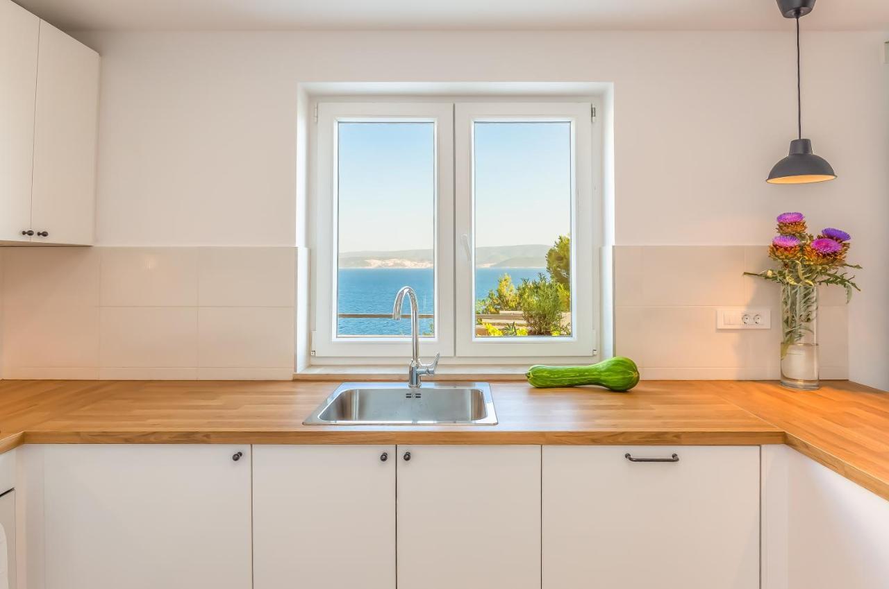 Apartment Adris Omis