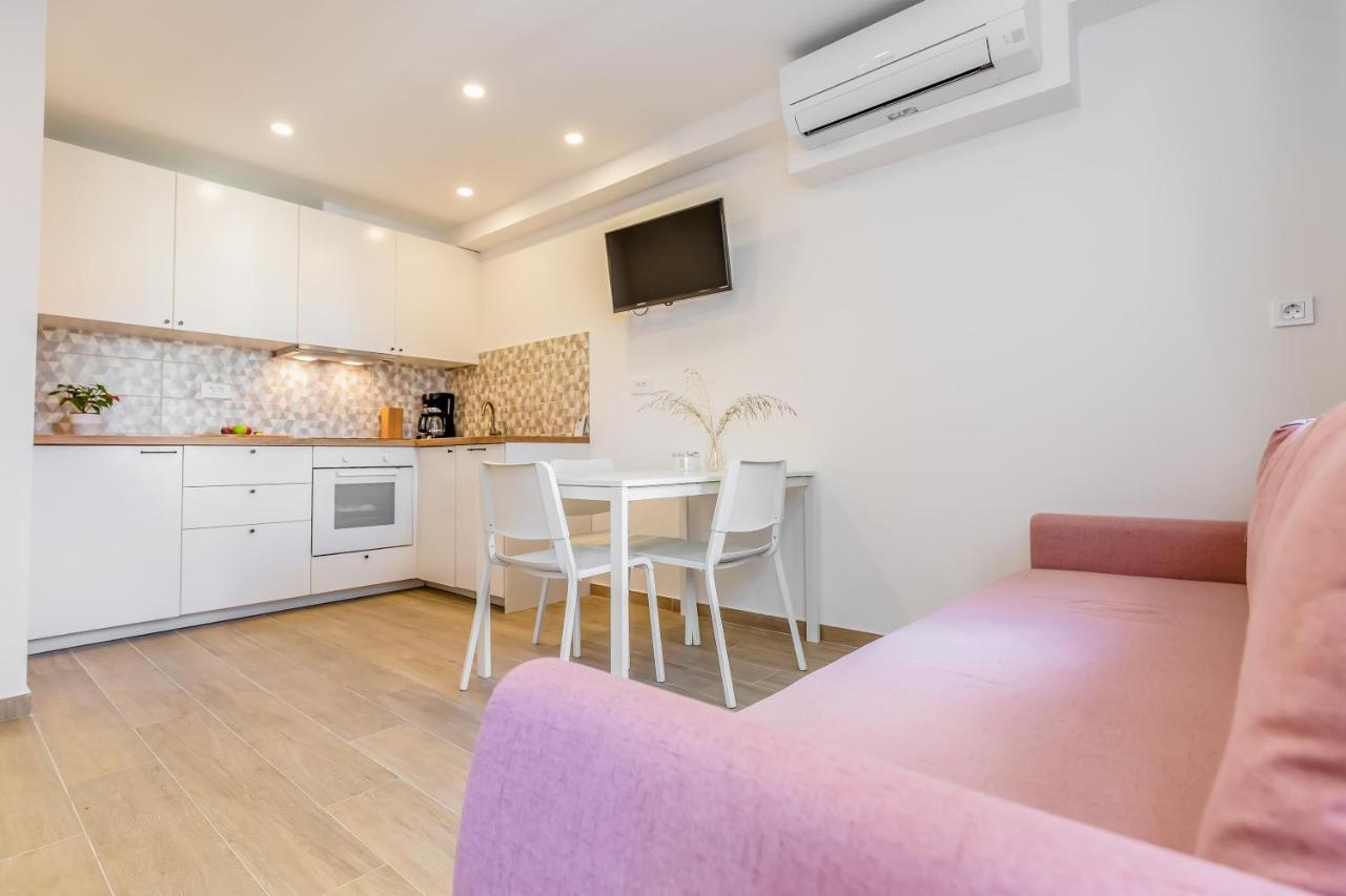 Appartamento Adris Omiš