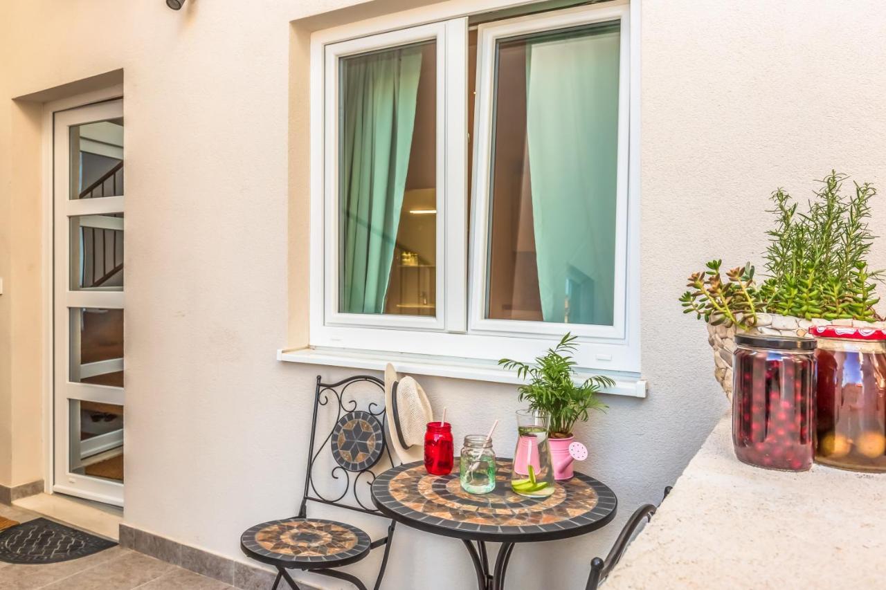 Adris Apartment Omis